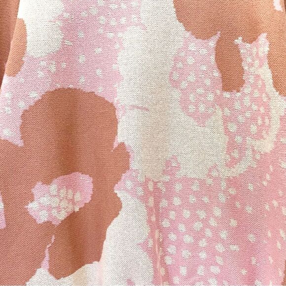 NWT FATE The Label Remi Abstract Floral Sweater Blush Tan Purple Size Medium NEW - Picture 8 of 13